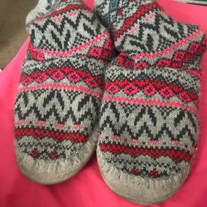 Eddie Bauer slippers